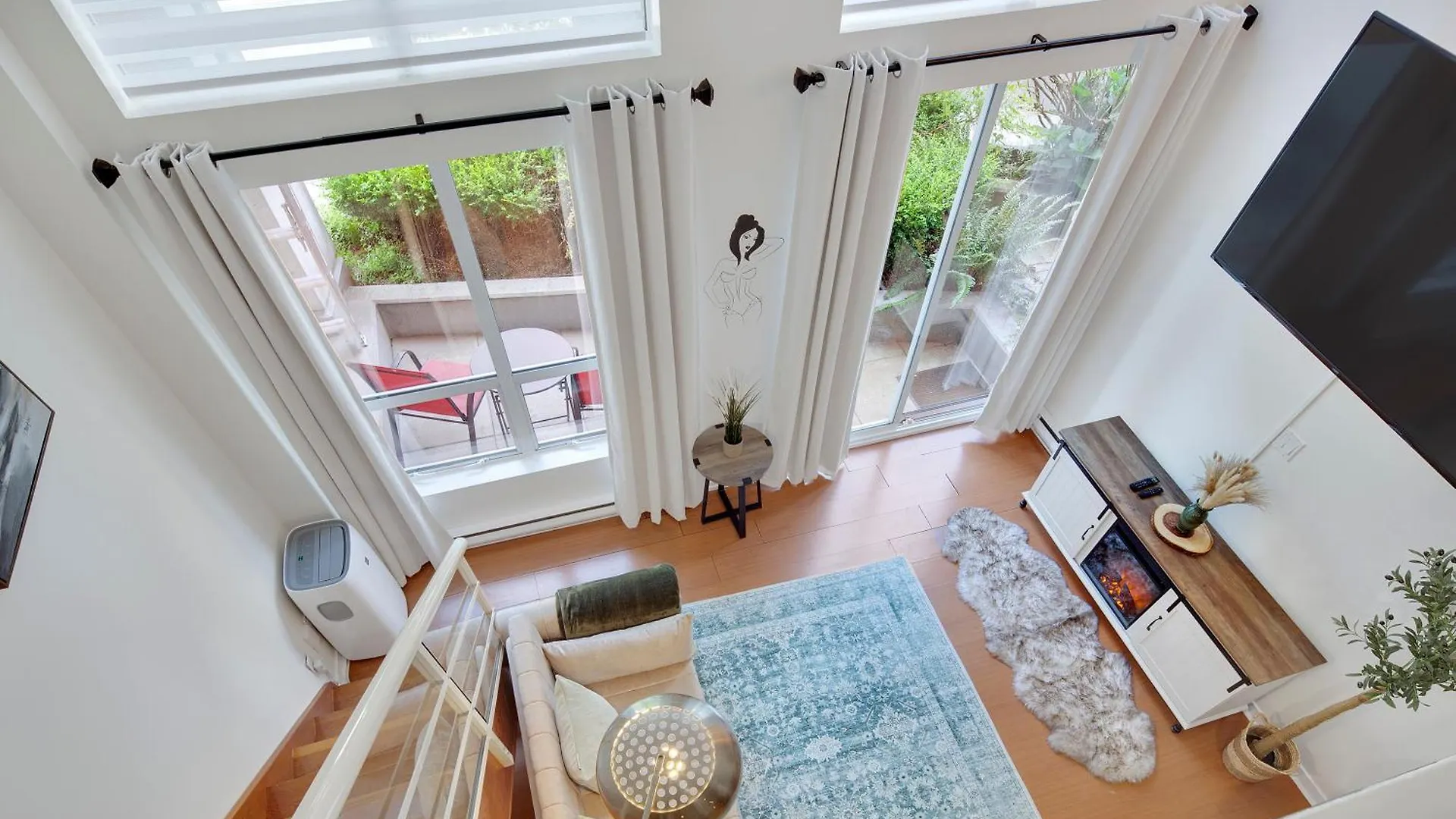 Ferienwohnung Cozy Two-Story Loft In Downtown Vancouver Kanada